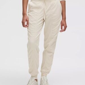 Lululemon Dance Studio Jogger, fully lined!, color bone, size 4